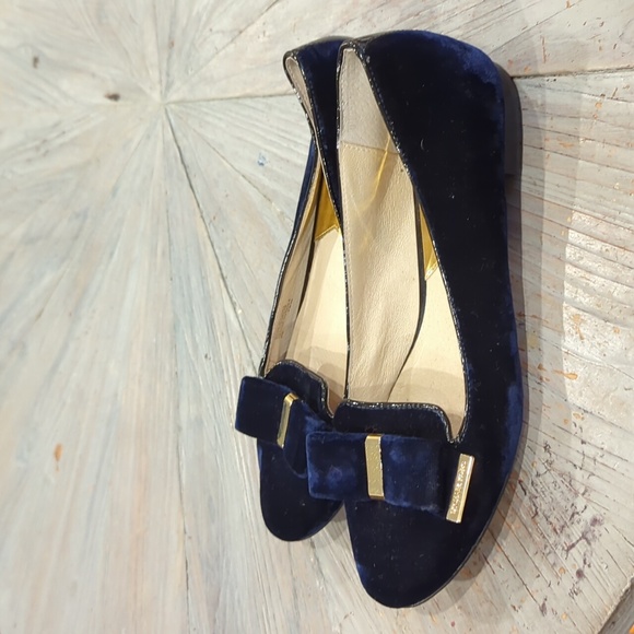MICHAEL Michael Kors 'Delphine' Ballet Flat - Picture 4 of 8